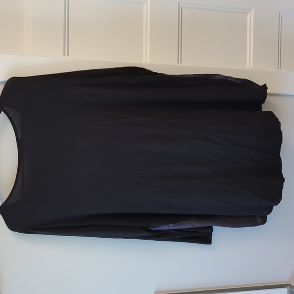 Peacock design long sleeve tee - Picture 5 of 5